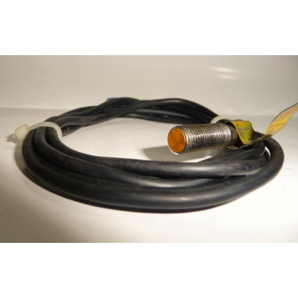 Inductive Proximity Switch, E2E-X1R5F1-G, Omron, Japan